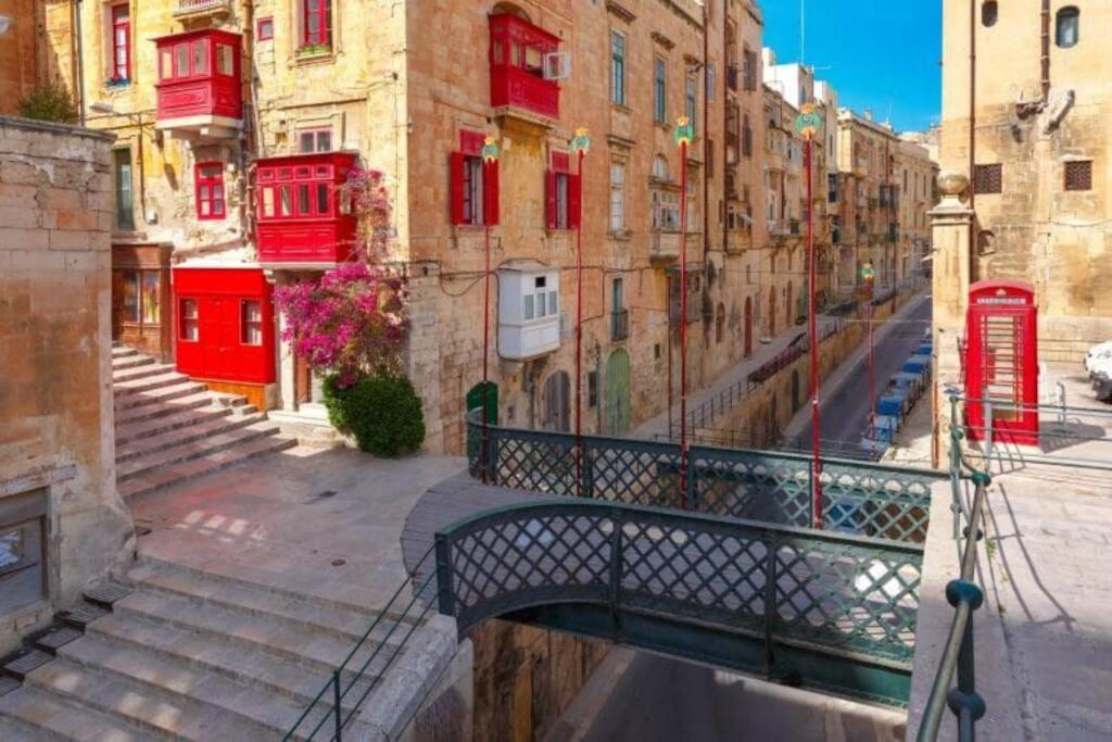 Valletta Apartment With Harbour Veiw Buitenkant foto