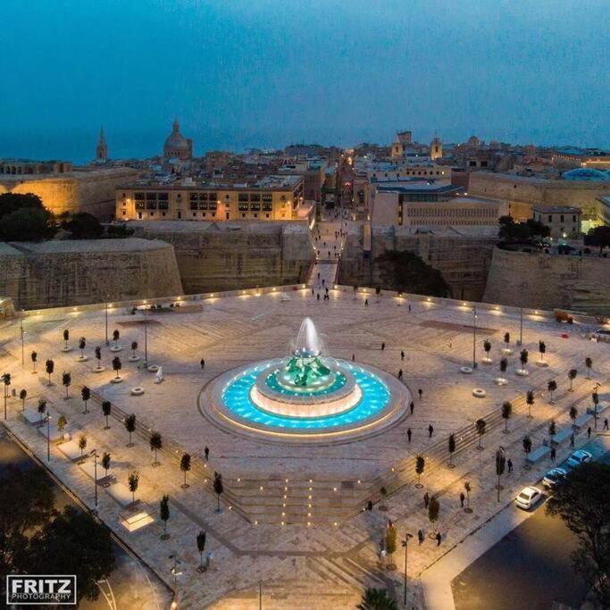 Valletta Apartment With Harbour Veiw Buitenkant foto