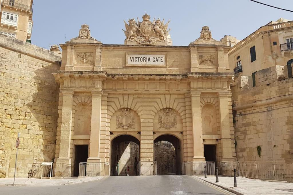 Valletta Apartment With Harbour Veiw Buitenkant foto