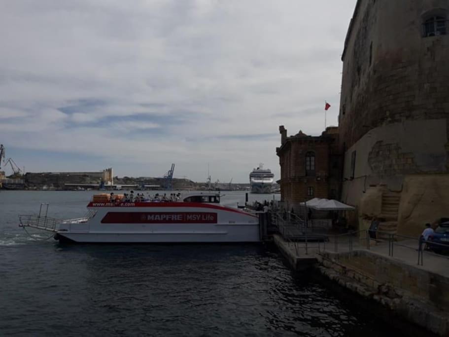 Valletta Apartment With Harbour Veiw Buitenkant foto