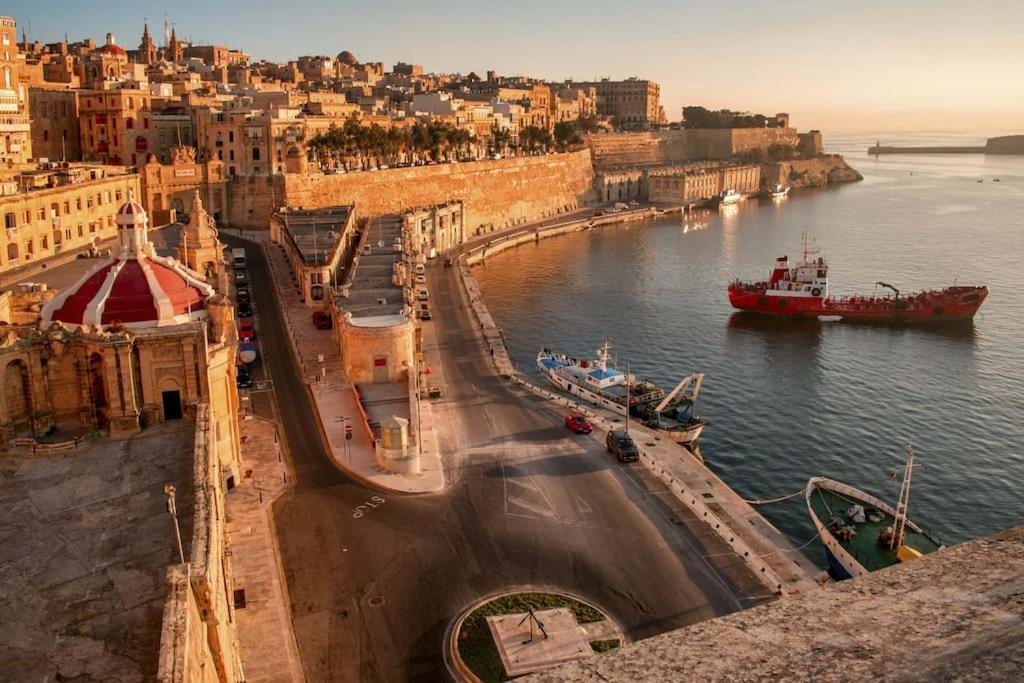 Valletta Apartment With Harbour Veiw Buitenkant foto